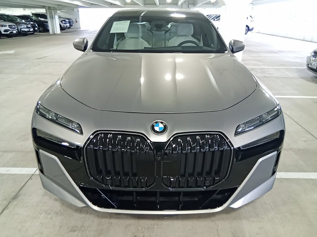bmw 7 series 2025 WBA33EJ04SCV37243 image bmw 7 series 2025 WBA33EJ04SCV37243 image